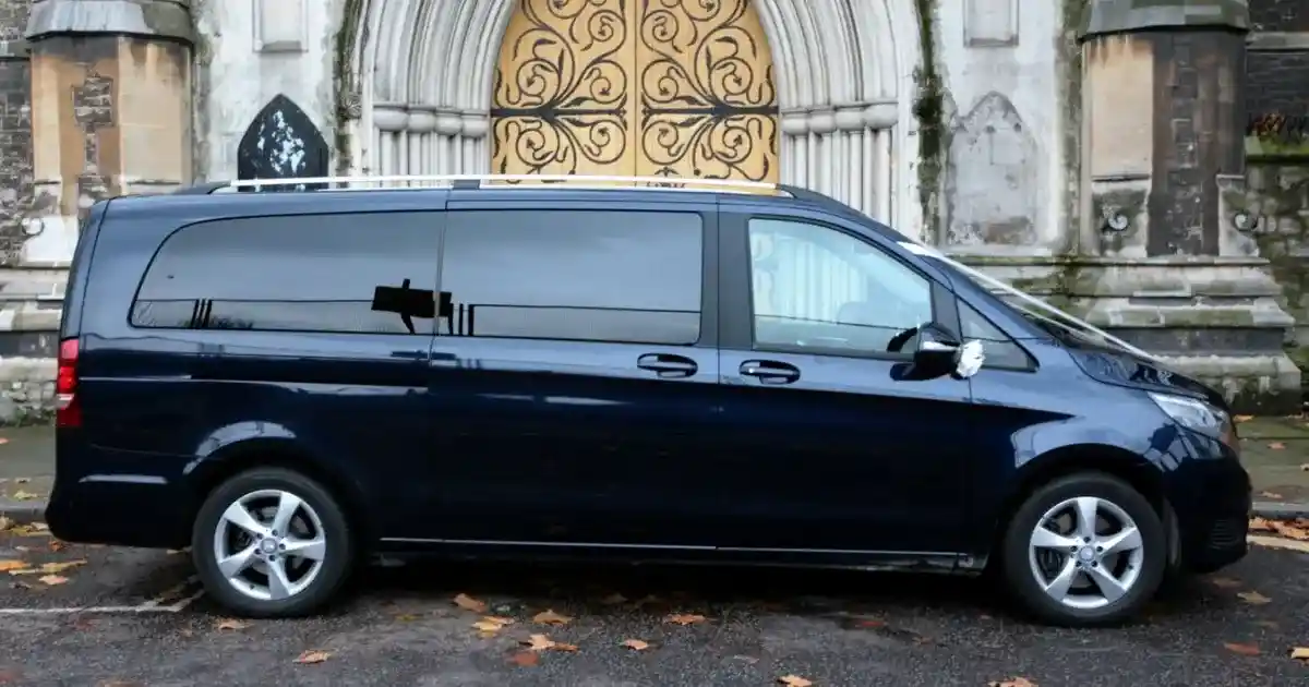 Minibus Travel - GE Taxi