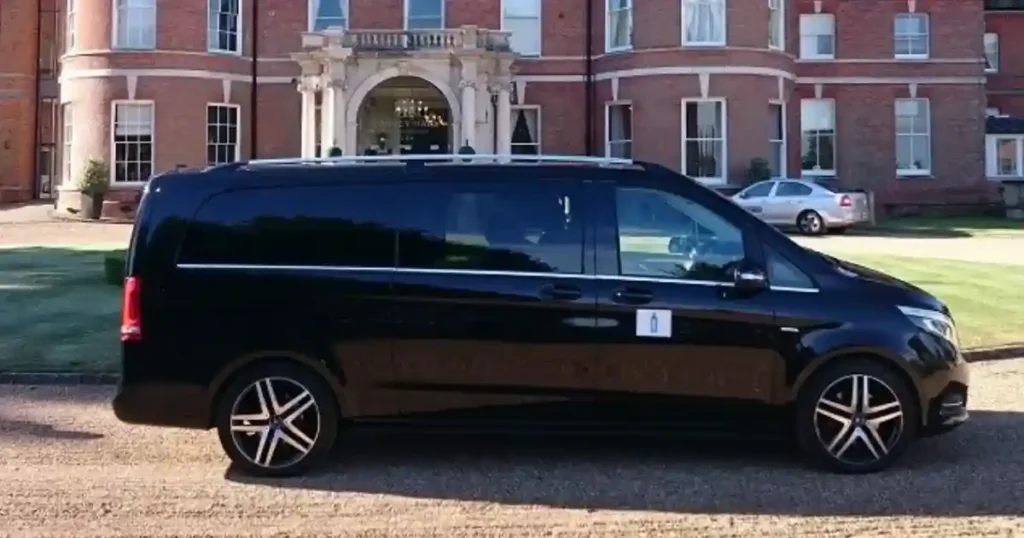 16 seater minibus hire - GE Taxi